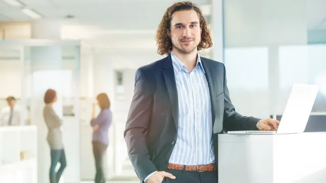  Junior Managers Program